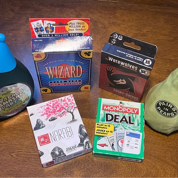 Assorted Games Set - Picture 1 of 6